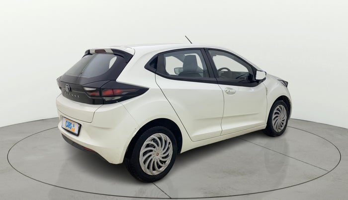 2021 Tata ALTROZ XT PETROL, CNG, Manual, 1,23,026 km, Right Back Diagonal