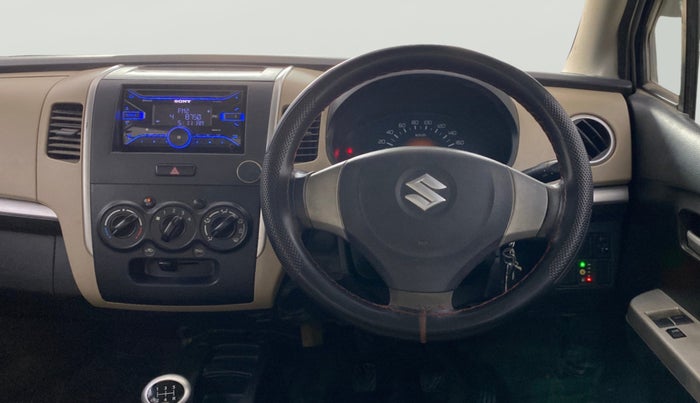 2018 Maruti Wagon R 1.0 LXI CNG, CNG, Manual, 90,144 km, Steering Wheel Close Up