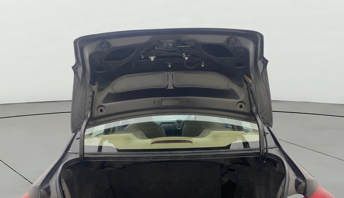 2015 Honda Amaze 1.2L I-VTEC VX, Petrol, Manual, 66,173 km, Boot Door Open