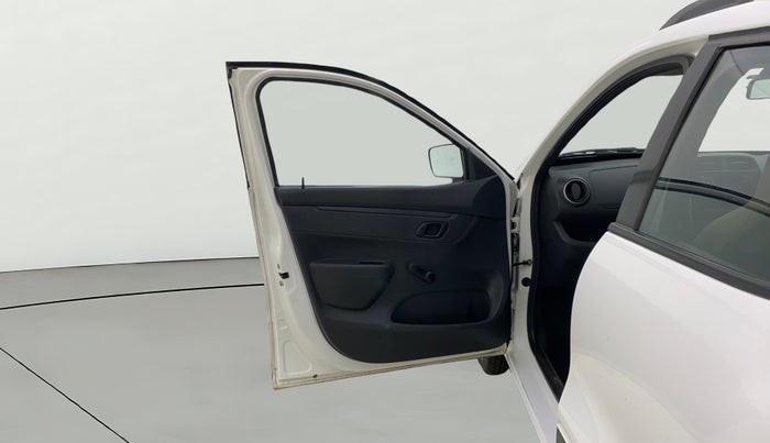 2016 Renault Kwid RXL, Petrol, Manual, 47,457 km, LHS Front Door