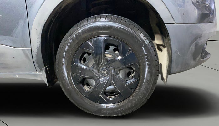 2025 Tata PUNCH Adventure Plus AMT, Petrol, Automatic, 4,428 km, Right Front Wheel