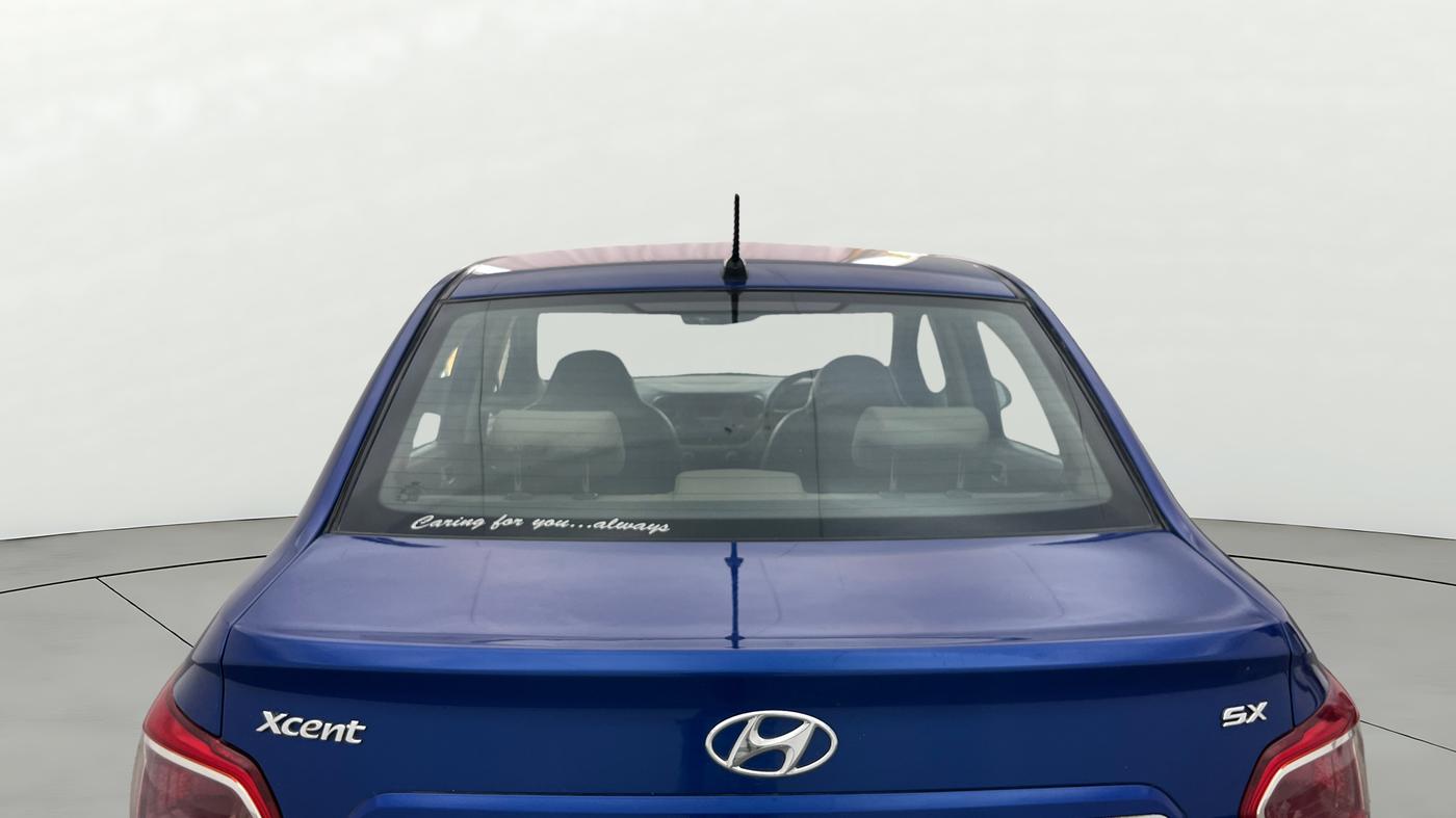 2014 Hyundai Xcent SX 1.1 CRDI (O), Diesel, Manual, 71,304 km, Rear Windshield