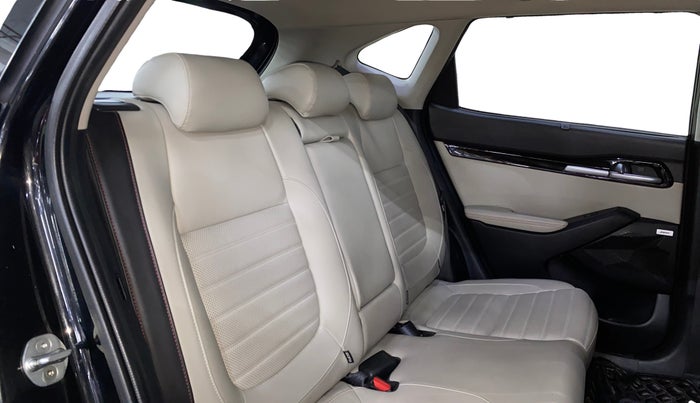 2020 KIA SELTOS GTX PLUS DCT 1.4 PETROL, Petrol, Automatic, 91,899 km, Right Side Rear Door Cabin