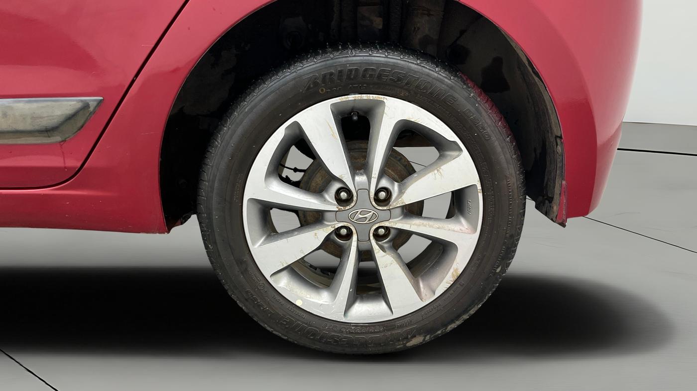 2014 Hyundai Elite i20 ASTA 1.2, Petrol, Manual, 50,281 km, Left Rear Wheel