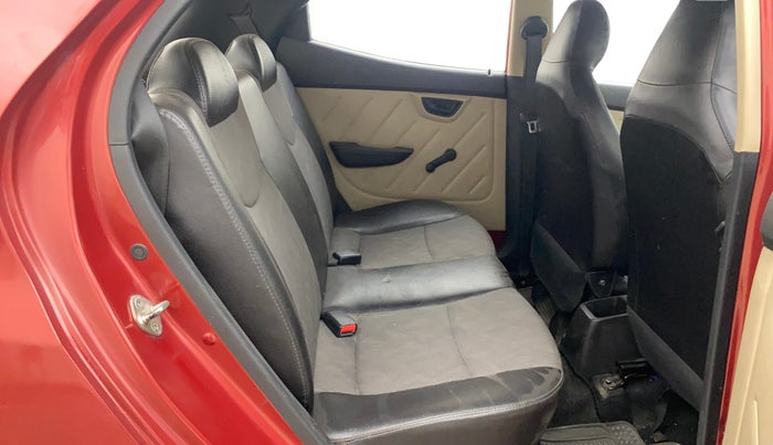 2013 Hyundai Eon D-LITE+, Petrol, Manual, 49,131 km, Right Side Rear Door Cabin