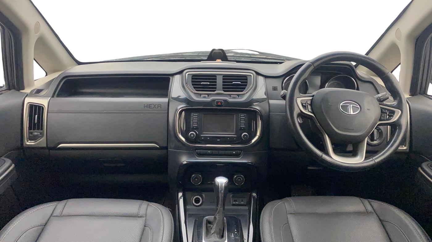 2018 Tata Hexa XTA 4X2 7 STR, Diesel, Automatic, 91,082 km, Dashboard