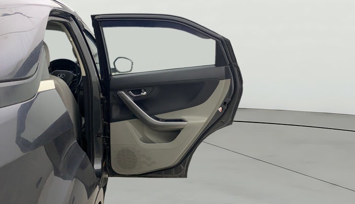 2018 Tata NEXON XZ PLUS PETROL, Petrol, Manual, 47,242 km, RHS Rear Door