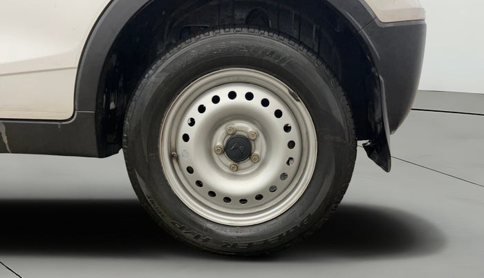 2023 Mahindra XUV300 W4 1.2 PETROL, Petrol, Manual, 35,728 km, Left Rear Wheel