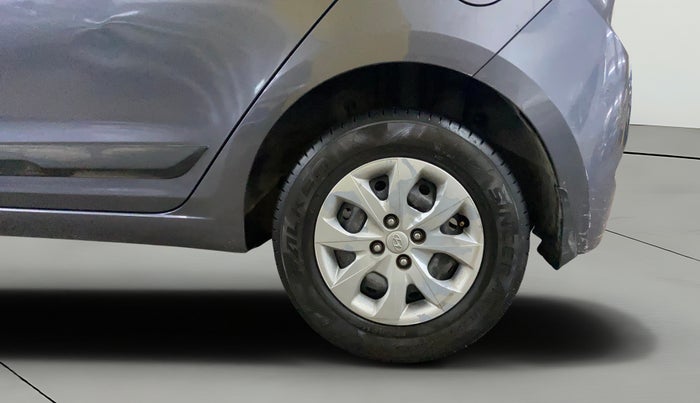 2016 Hyundai Elite i20 SPORTZ 1.2, Petrol, Manual, 61,356 km, Left Rear Wheel