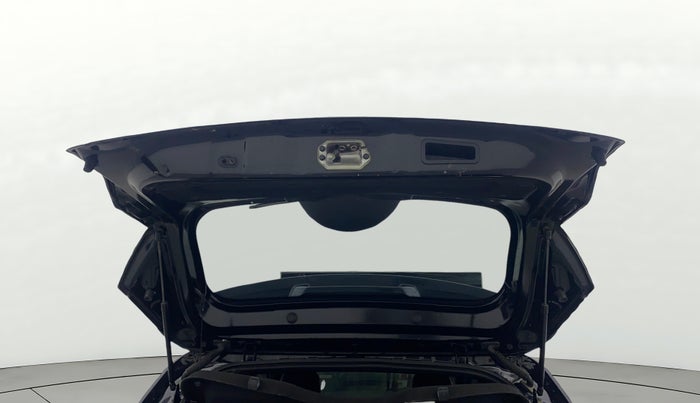 2022 Tata NEXON XZ PLUS (O) DIESEL DARK EDITION, Diesel, Manual, 90,165 km, Boot Door Open