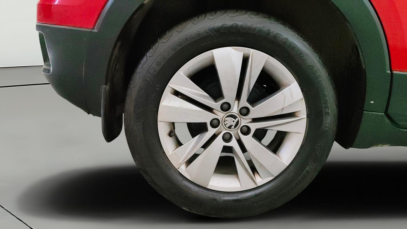 2021 Skoda KUSHAQ AMBITION 1.0L TSI AT, Petrol, Automatic, 56,814 km, Right Rear Wheel