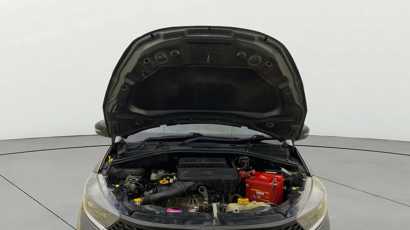 2022 Tata Tiago XT CNG, CNG, Manual, 86,963 km, Open Bonet