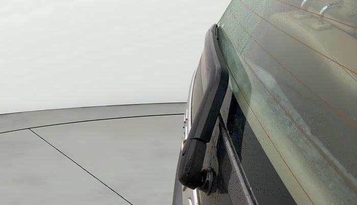 2017 Maruti Ertiga ZDI SHVS, Diesel, Manual, 90,726 km, Rear Wiper