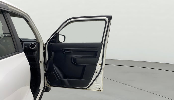 2021 Maruti S PRESSO VXI+, Petrol, Manual, 54,098 km, RHS Front Door