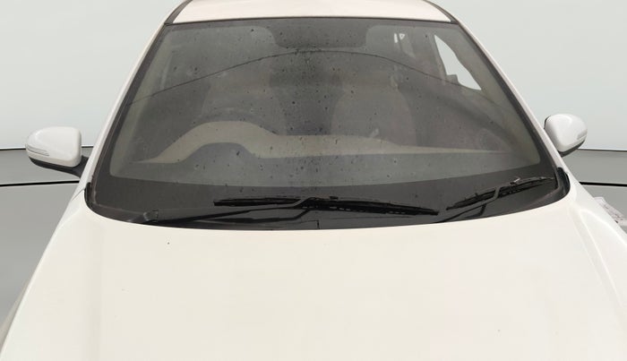 2015 Hyundai Elite i20 ASTA 1.2, Petrol, Manual, 67,123 km, Front Windshield