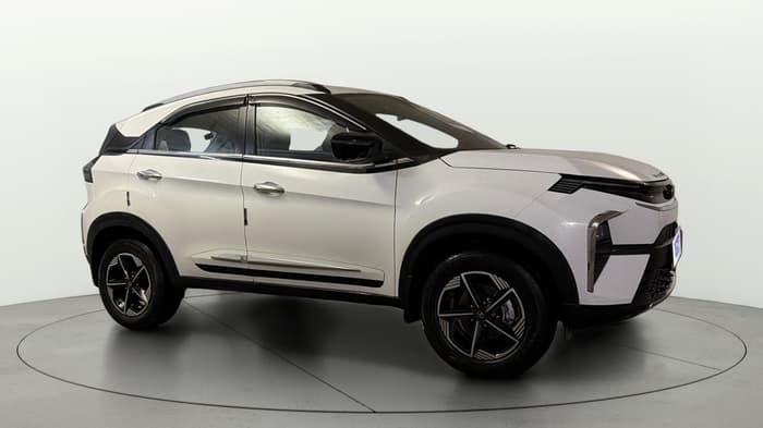 2025 Tata NEXON Creative Plus 1.2 iCNG, CNG, Manual, 39,375 km, Right Front Diagonal