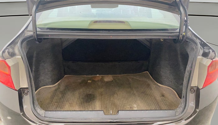 2016 Honda City 1.5L I-VTEC VX, Petrol, Manual, 66,154 km, Boot Open Zoomed View