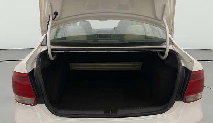 2013 Volkswagen Vento HIGHLINE PETROL AT, Petrol, Automatic, 64,381 km, Boot Open Zoomed View