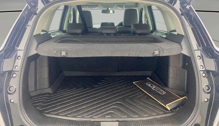 2023 Toyota URBAN CRUISER HYRYDER V HYBRID, Hybrid, Automatic, 33,241 km, Boot Open Zoomed View