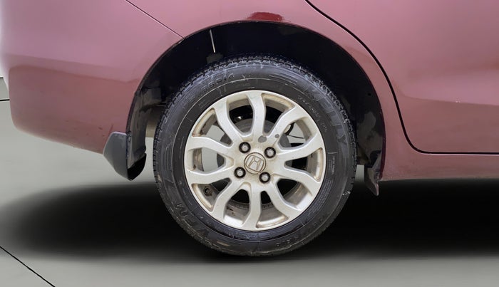 2013 Honda Amaze 1.2L I-VTEC VX AT, Petrol, Automatic, 40,934 km, Right Rear Wheel