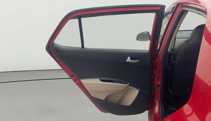 2017 Hyundai Grand i10 SPORTZ (O) AT 1.2 KAPPA VTVT, Petrol, Automatic, 29,408 km, LHS Rear Door