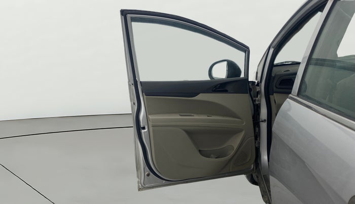 2019 Mahindra MARAZZO M2 8 STR, Diesel, Manual, 1,12,260 km, LHS Front Door