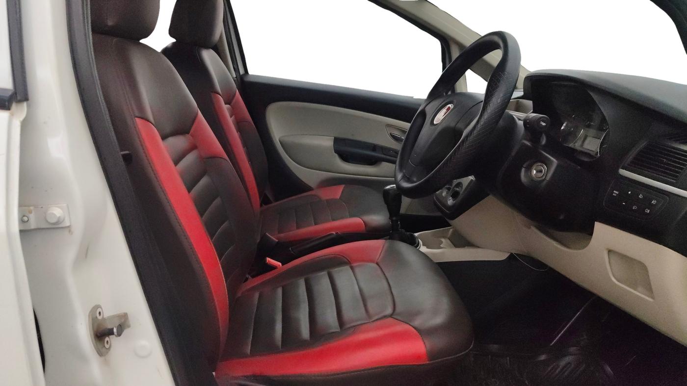 2013 Fiat Linea EMOTION 1.4 L T JET, Petrol, Manual, 51,853 km, Right Side Front Door Cabin