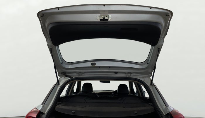 2018 Hyundai Elite i20 SPORTZ 1.2, CNG, Manual, 69,687 km, Boot Door Open