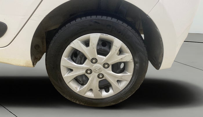 2015 Hyundai Grand i10 SPORTZ 1.2 KAPPA VTVT, Petrol, Manual, 94,261 km, Left Rear Wheel