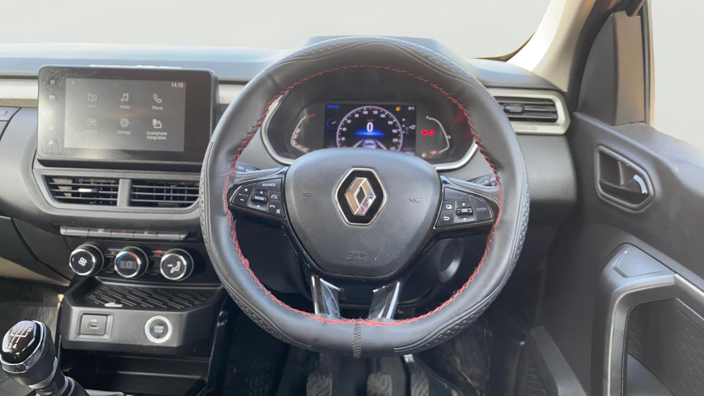 2021 Renault Kiger RXZ MT, Petrol, Manual, 46,461 km, Steering Wheel Close Up