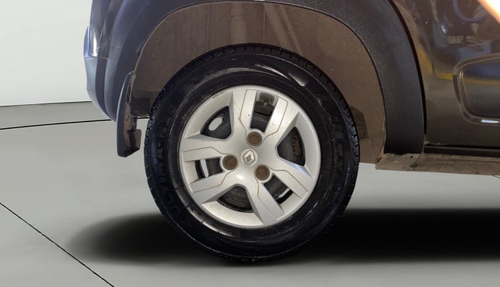 2018 Renault Kwid RXL, Petrol, Manual, 64,220 km, Right Rear Wheel