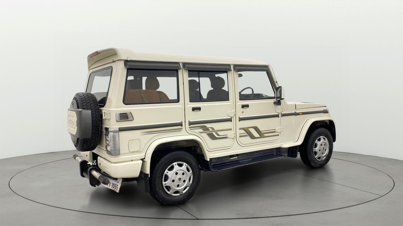 2021 Mahindra Bolero B6 (O), Diesel, Manual, 42,825 km, Right Back Diagonal