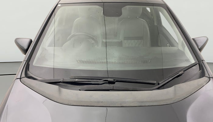 2020 Tata ALTROZ XZ PETROL, Petrol, Manual, 87,380 km, Front Windshield