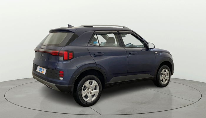 2022 Hyundai VENUE S 1.2, Petrol, Manual, 11,694 km, Right Back Diagonal