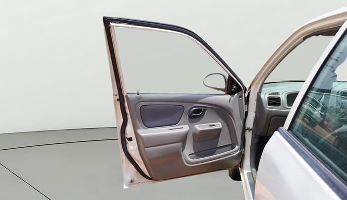 2013 Maruti Alto K10 VXI, Petrol, Manual, 96,796 km, LHS Front Door