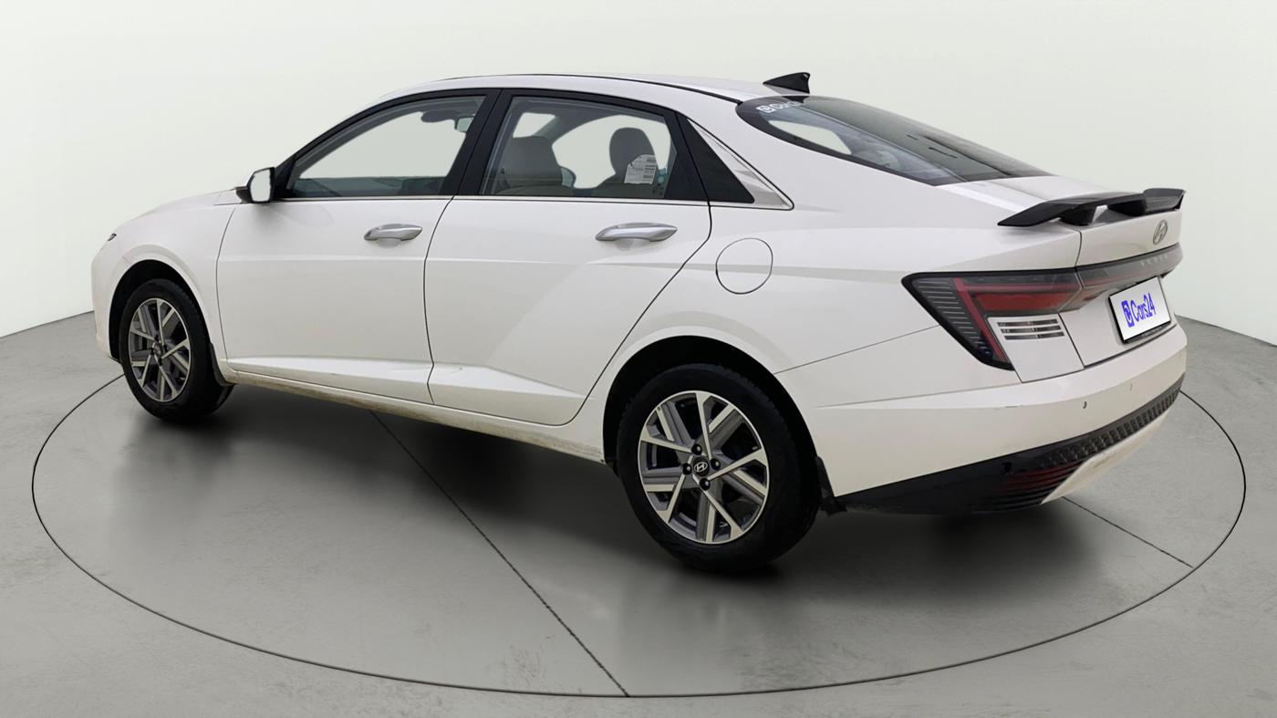 2025 Hyundai Verna SX(O) 1.5 MPI IVT , Petrol, Automatic, 10,850 km, Left Back Diagonal