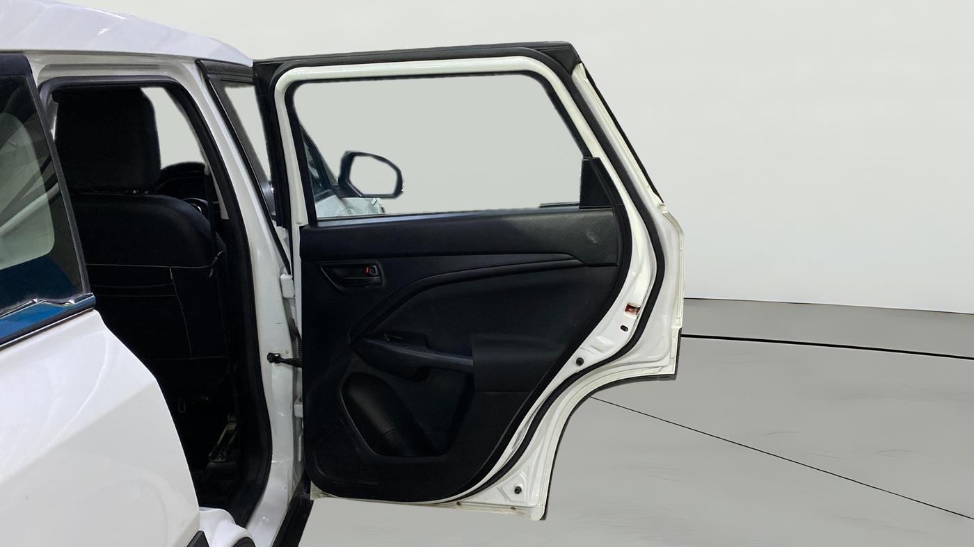 2023 Maruti BREZZA VXI, Petrol, Manual, 28,303 km, RHS Rear Door