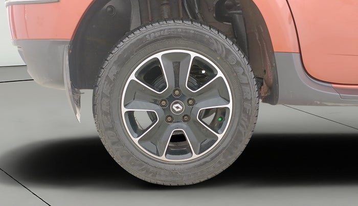 2019 Renault Duster RXS PETROL, Petrol, Manual, 56,297 km, Right Rear Wheel