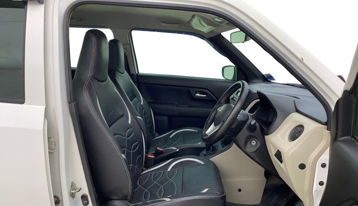 2019 Maruti New Wagon-R VXI 1.0, Petrol, Manual, 25,027 km, Right Side Front Door Cabin