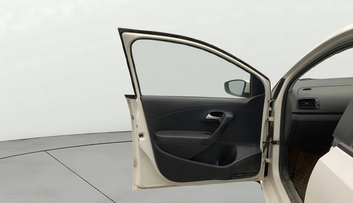 2019 Volkswagen Polo COMFORTLINE 1.0L MPI, Petrol, Manual, 46,393 km, LHS Front Door