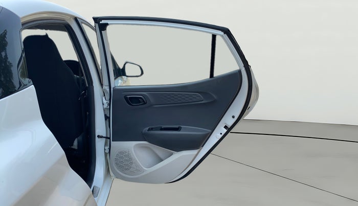 2021 Hyundai AURA S 1.2 CNG, CNG, Manual, 51,507 km, RHS Rear Door