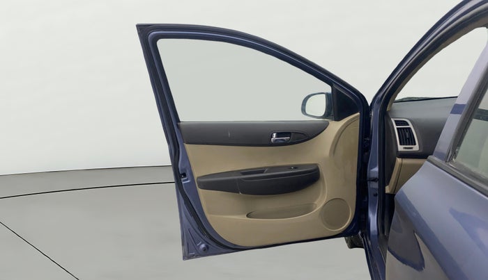 2012 Hyundai i20 ASTA 1.4 CRDI, Diesel, Manual, 94,844 km, LHS Front Door