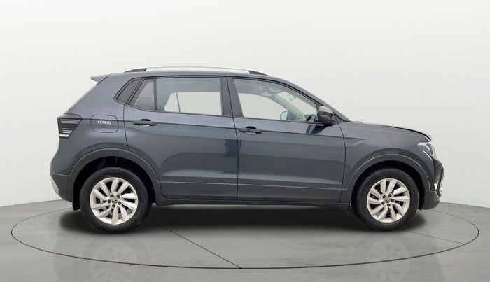 2021 Volkswagen TAIGUN HIGHLINE 1.0 TSI MT, Petrol, Manual, 39,044 km, Right Side View