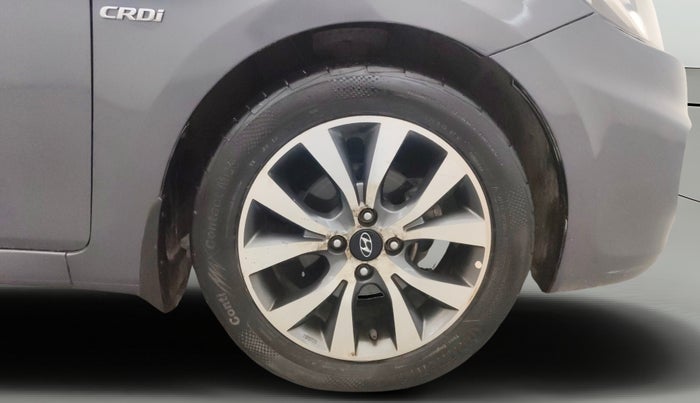 2014 Hyundai Verna FLUIDIC 1.6 CRDI SX, Diesel, Manual, 87,372 km, Right Front Wheel