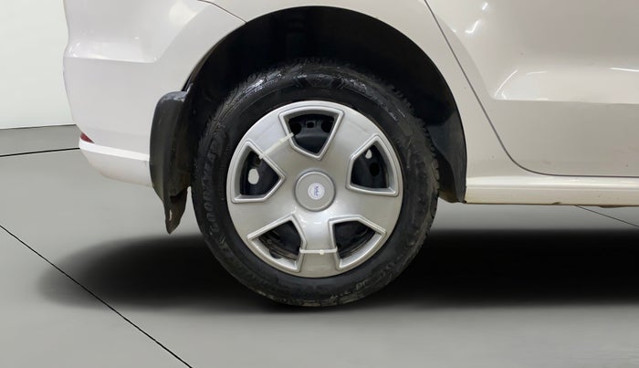 2018 Volkswagen Ameo COMFORTLINE 1.0L, Petrol, Manual, 1,06,101 km, Right Rear Wheel