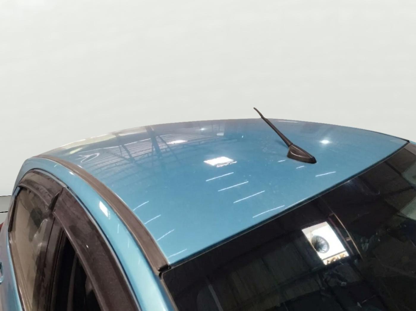 2017 Tata Tiago XZ PETROL, Petrol, Manual, 73,487 km, Roof