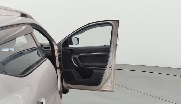 2021 Renault Kiger RXZ AMT, Petrol, Automatic, 26,027 km, RHS Front Door