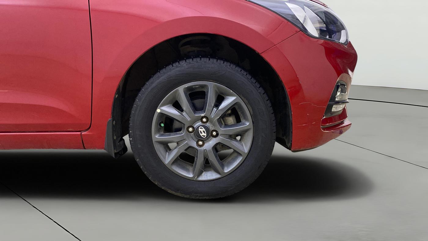 2020 Hyundai Elite i20 SPORTZ PLUS 1.2, Petrol, Manual, 31,880 km, Right Front Wheel