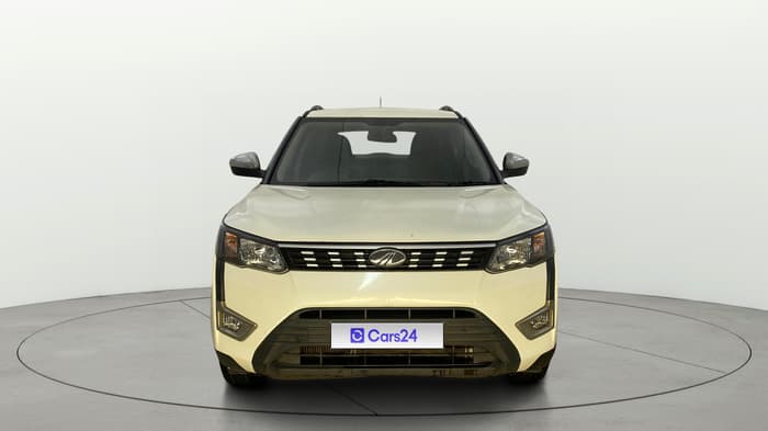 2022 Mahindra XUV300 W8 (O) 1.2 PETROL AMT, Petrol, Automatic, 80,718 km, Front