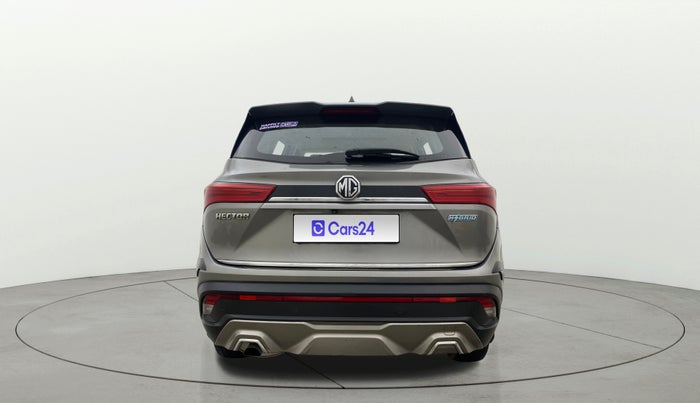 2022 MG HECTOR SHARP HYBRID 1.5 PETROL, Petrol, Manual, 87,438 km, Back/Rear
